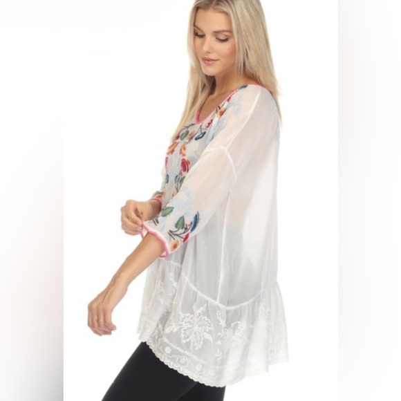 NWT Johnnie Was Women’s Cherie Tunic Blouse Size Medium - Picture 2 of 11